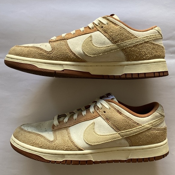 Nike Men’s Dunk Low # DD1390-100 Premium Leather Sneakers Size 9 - Picture 2 of 8